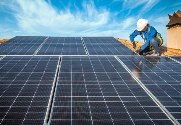 Best Roof Leak Repair  in Salem Lakes, WI