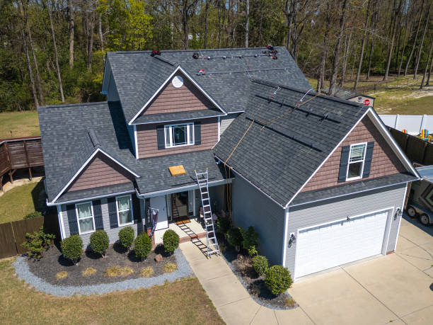 Best Emergency Roof Repair Services  in Salem Lakes, WI